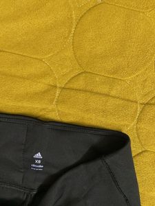 Adidas Black Leggings size Xs waist 26/28