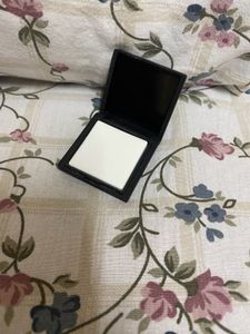 NARS Translucent Powder