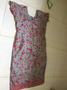 Grey cotton stitched kurti