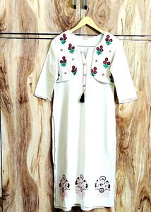 Elegant Embroidered White Kurti size-34