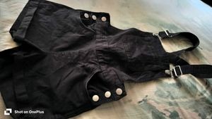 H&amp;M—New Black Dungarees