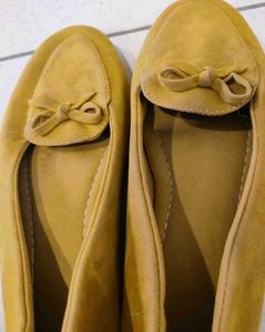 Cute Yellow shoes