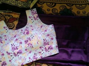 Saree With Ready Made Blouse