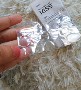Kiss Gel Fantasy Ready-To-Wear 15 Nails💅