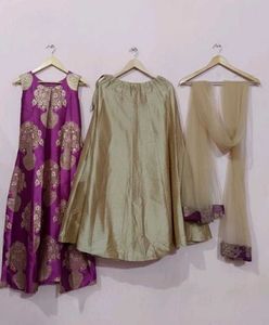 Elegant Purple &amp; Gold lehenga set