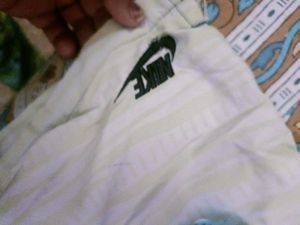 Combo Of Men&#39;s Shorts In 32 Waist