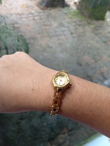 Women Watch ( Golden)