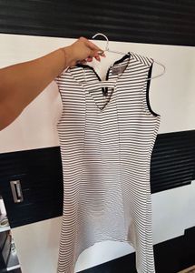 Veromoda stuctured dress!