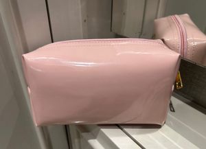 Enamour Pouch
