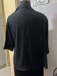 women’s shirt