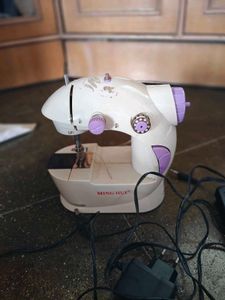 Mini Sewing Machine