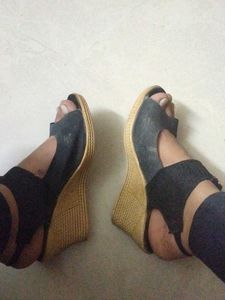 Black Heels 🖤