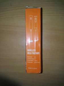 ⭐ Milk Frother – Perfect for Coffee Lovers ⭐