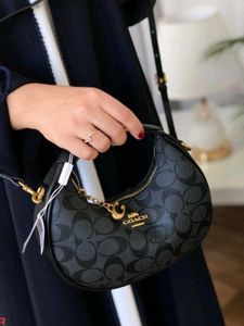 COACH JOINE SLING BAG WITH BOX N DUSTCOVER