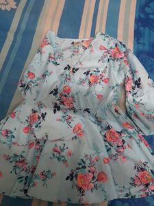 Floral Print Ruffle Top