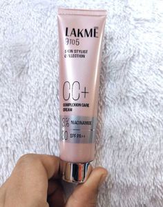 Lakme 9 to 5 CC Cream Beige with 3% Niacinamide Co