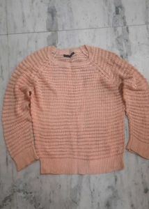 Women Semi Wool TOP