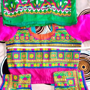 🛍️Embroidered Blouses - Set of 3⭐⭐