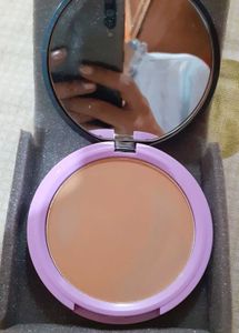 Plum Matte Talc Free Compact Spf15
