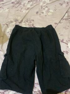 H&amp;m Black Cargo Shorts