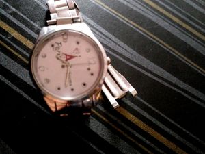 PRICE DROP Paris sooms girls watch. working but need little bit repair like need cell, chain rod.