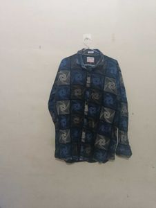 t shirt 👕🎽 and shir