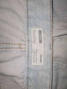 Bershka(Authentic) baggy Jeans