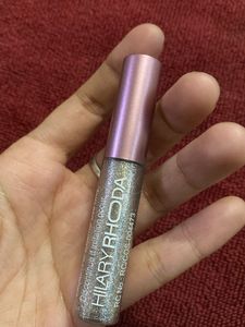 Hilary Rhoda Glitter Eyeliner