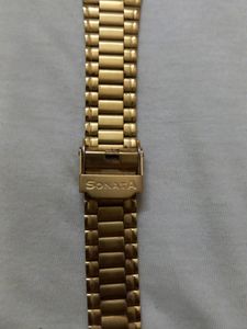 SONATA GOLD GENTLY USED TOP CONDITION WATCH
