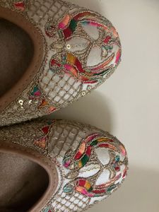Embroidered Ballerinas