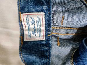 Distressed DENIM SHORTS