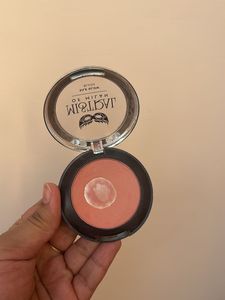 Silk glow blush