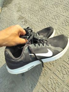 NIKE DOWNSHIFTER 8