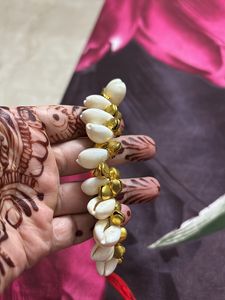 Shell Bracelet  For Mehandi Haldi Sangeet