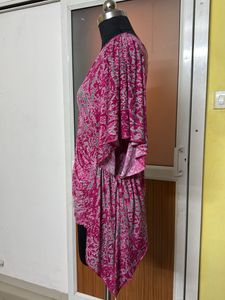 STYLISH Draped Pink Patterned Top