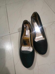 Stylish Black Heels