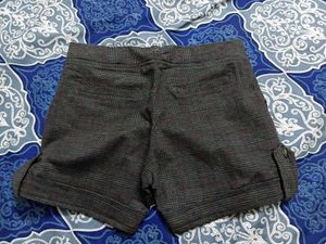 Plaid High-Waisted Shorts