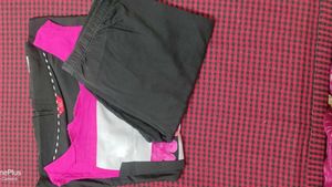 Women Kurta With Leggings