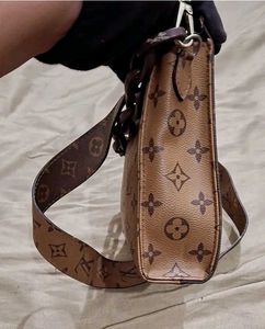 Louis Vuitton (Non Authentic)