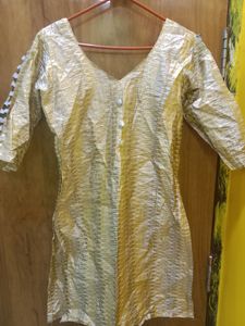 Shimmer Kurti N Paint