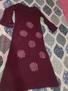 Elegant Burgundy Floral Applique Dress
