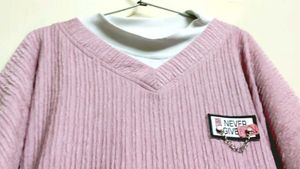 Cute Pink V-Neck Sweater Like T Shirt