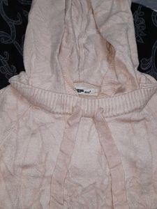 Hooded Sweater (hoodiee)