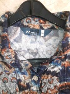 Stylish Top With Bellsleev. Size 3XL.