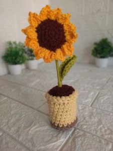 Crochet Sunflower flowerpot Decor