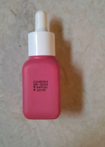 It Is A serum from M caffene For Hiper Pigmentatio