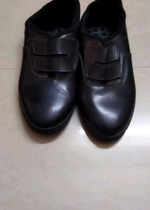 Leather Shoe