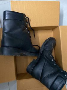 Black Boots