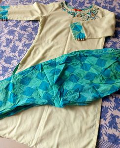 Embroidered Kurta Set