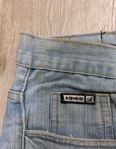 Light Wash Denim Jeans